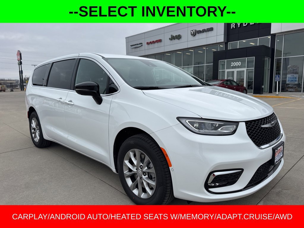 New 2026 Chrysler Pacifica Select