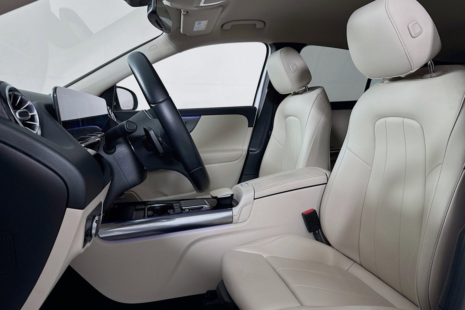 Certified 2021 Mercedes-Benz GLA 250 image 17