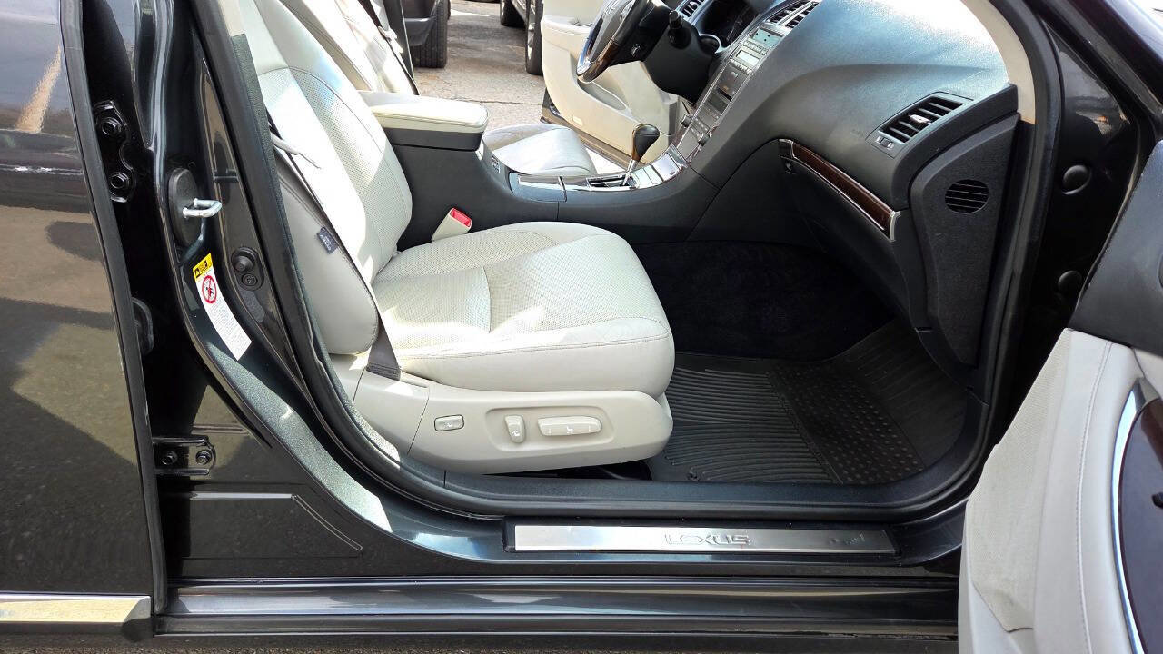 Used 2011 Lexus ES 350 FWD image 39