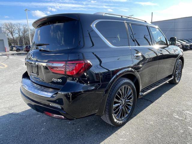 Certified 2024 INFINITI QX80 Premium Select w/ Cargo Package image 3