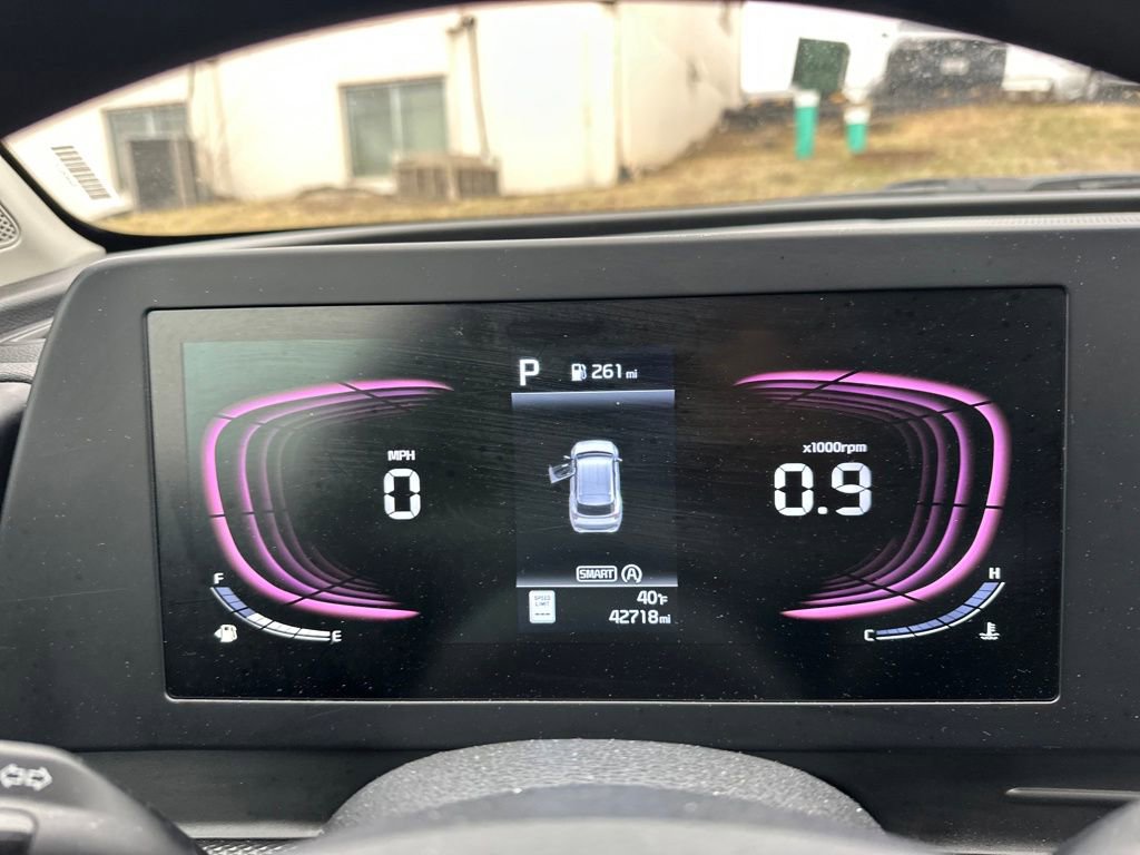 Used 2024 Kia Sportage LX image 15