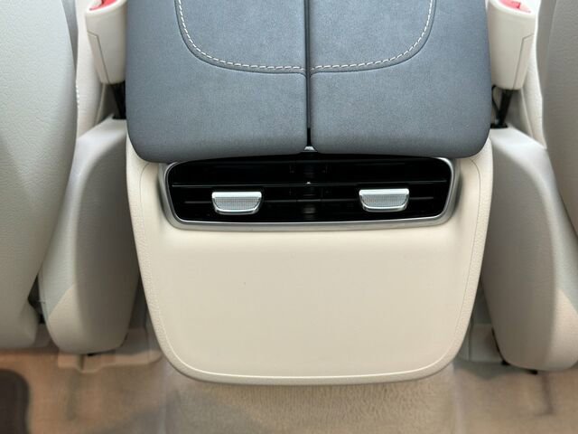 Certified 2023 Mercedes-Benz EQS 580 4MATIC Sedan image 16