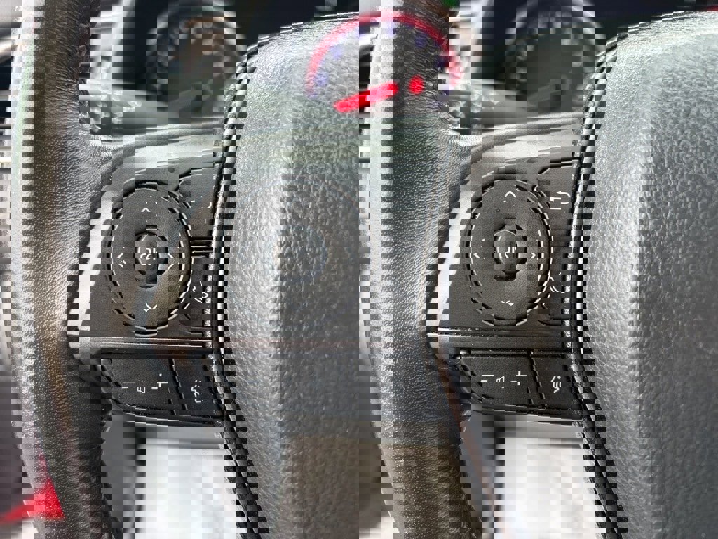 Used 2023 Toyota Camry XSE image 7