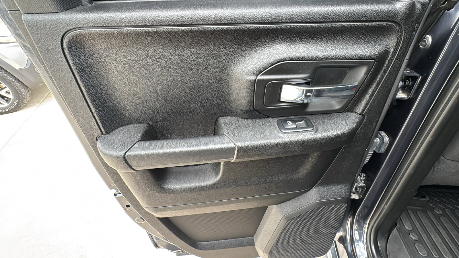 Certified 2021 RAM 1500 Classic Warlock w/ Electronics Group image 15