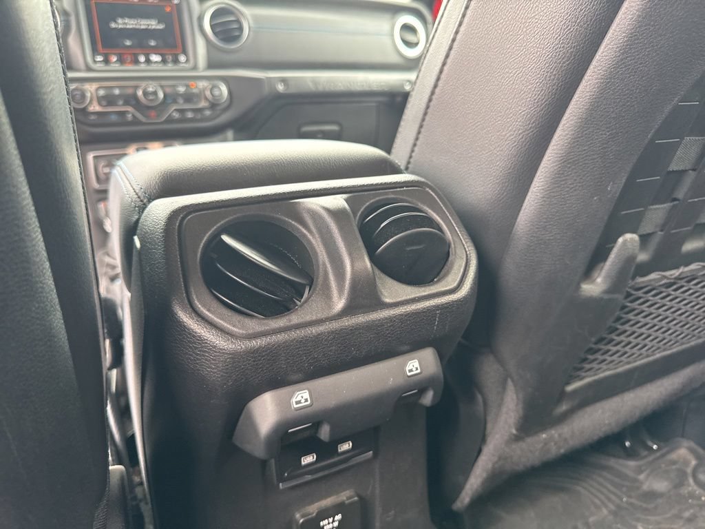 Used 2021 Jeep Wrangler Unlimited Rubicon 4xe w/ Steel Bumper Group AWD/4WD image 39