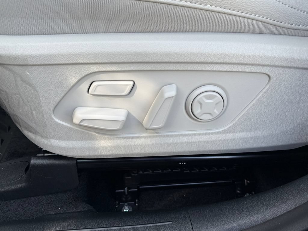 New 2026 Kia Sorento SX Prestige AWD/4WD image 16