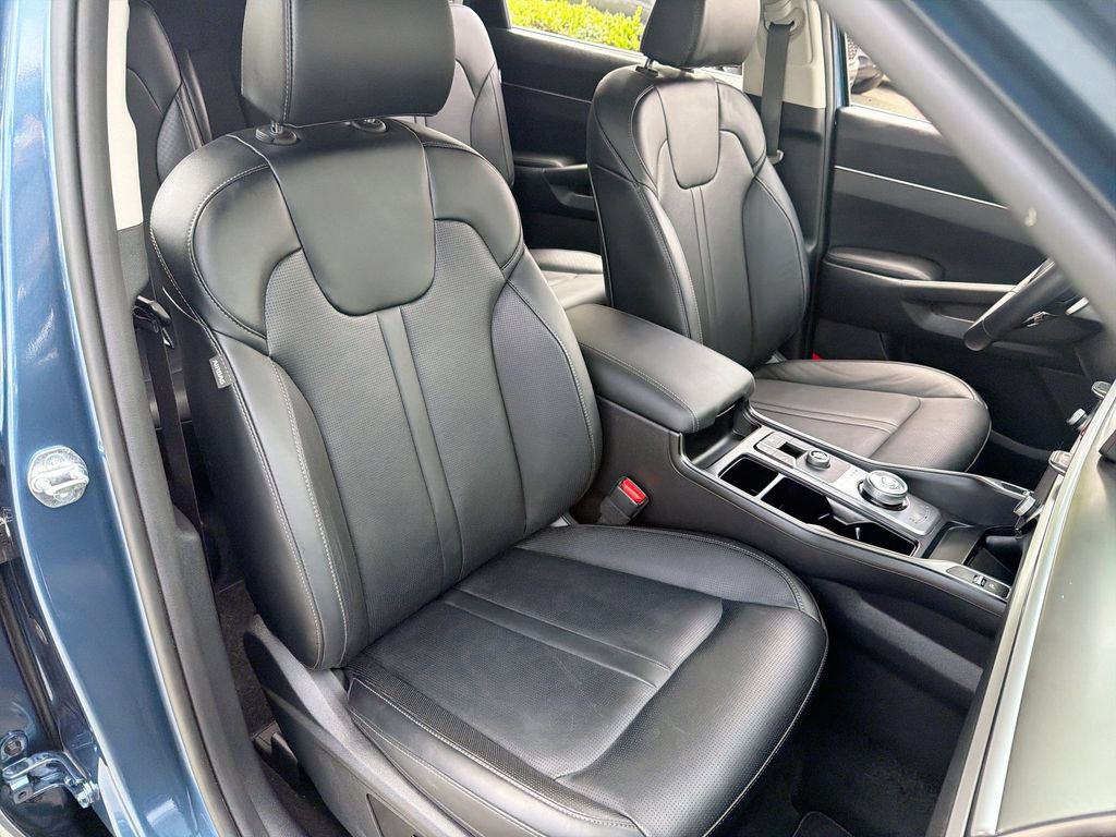 Used 2025 Kia Sorento EX w/ EX Panoramic Sunroof Package FWD image 27