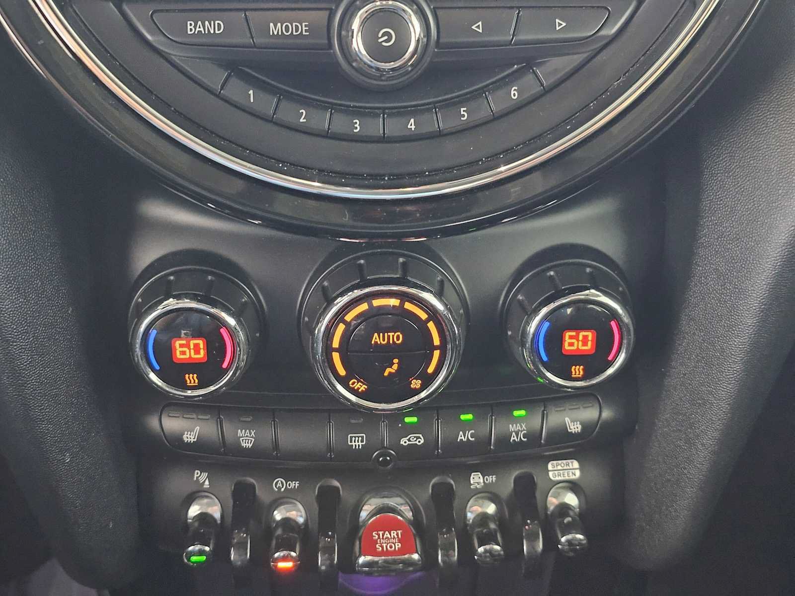 Used 2018 MINI Cooper S FWD image 25