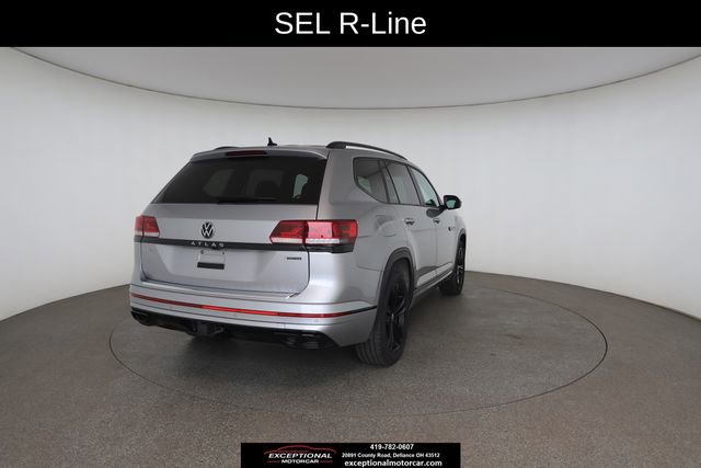 Used 2023 Volkswagen Atlas SEL R-Line image 17