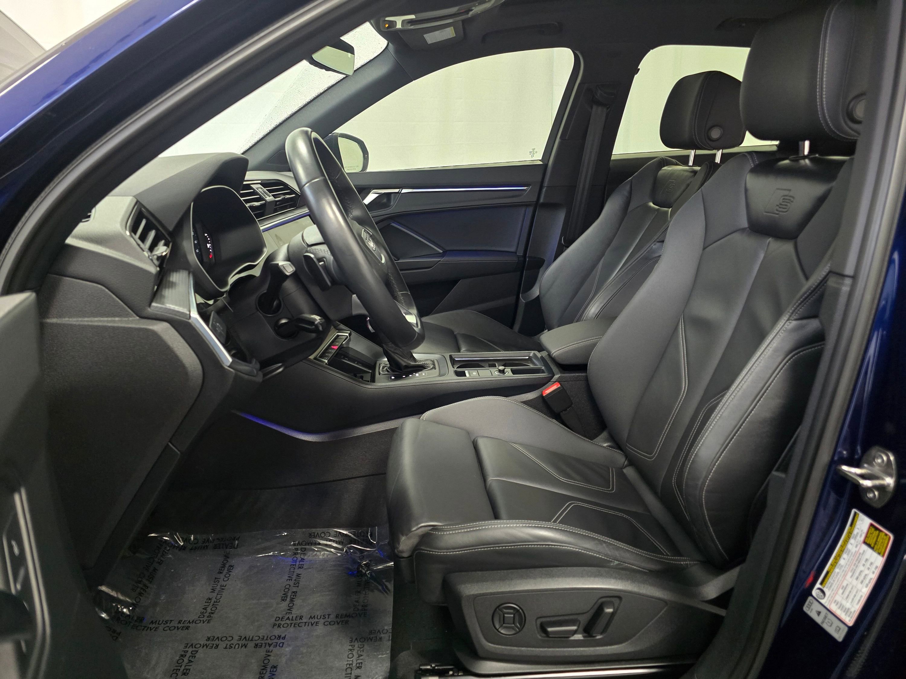 Used 2024 Audi Q3 2.0T Premium Plus image 13