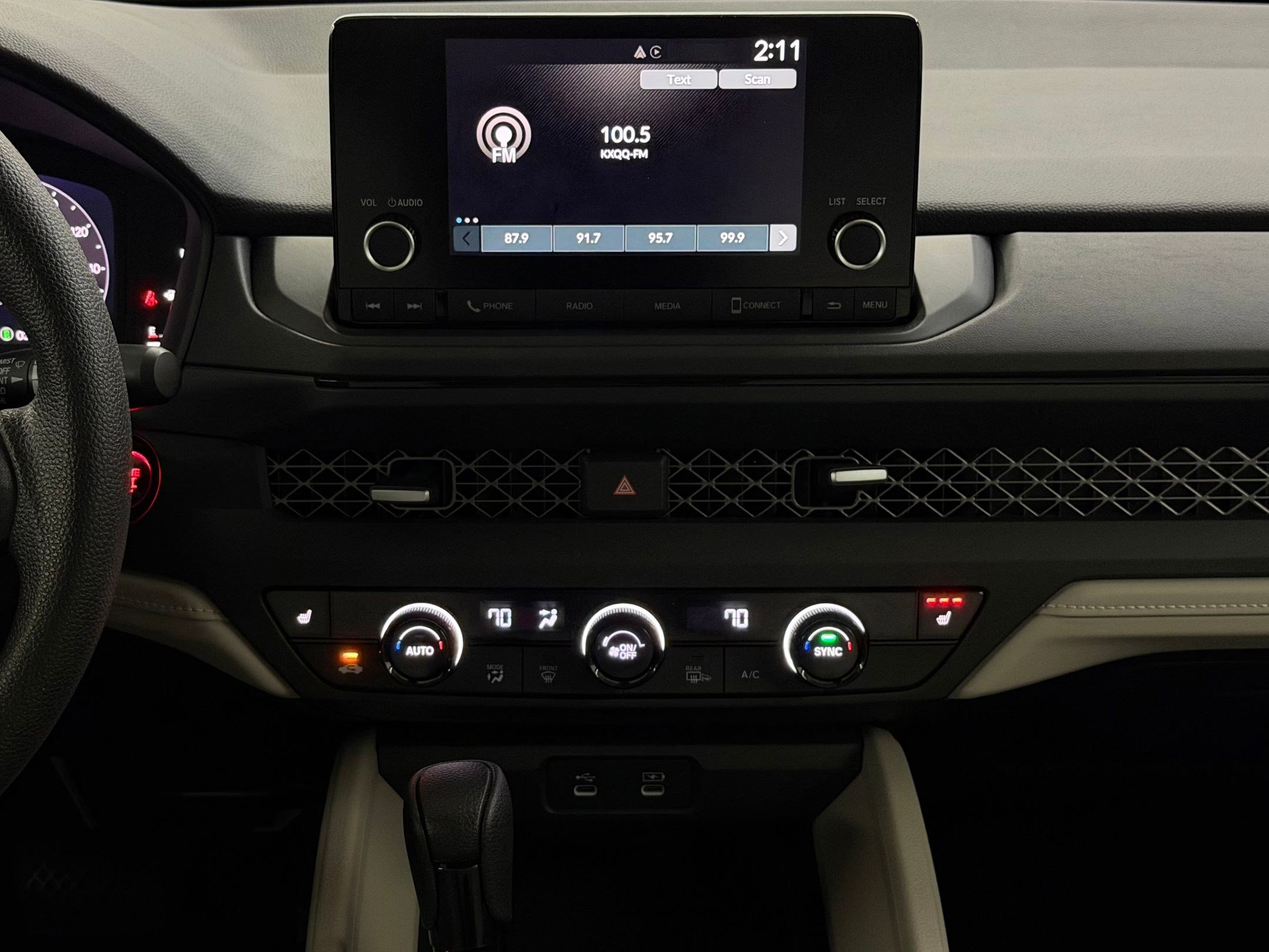 Certified 2023 Honda Accord EX image 37