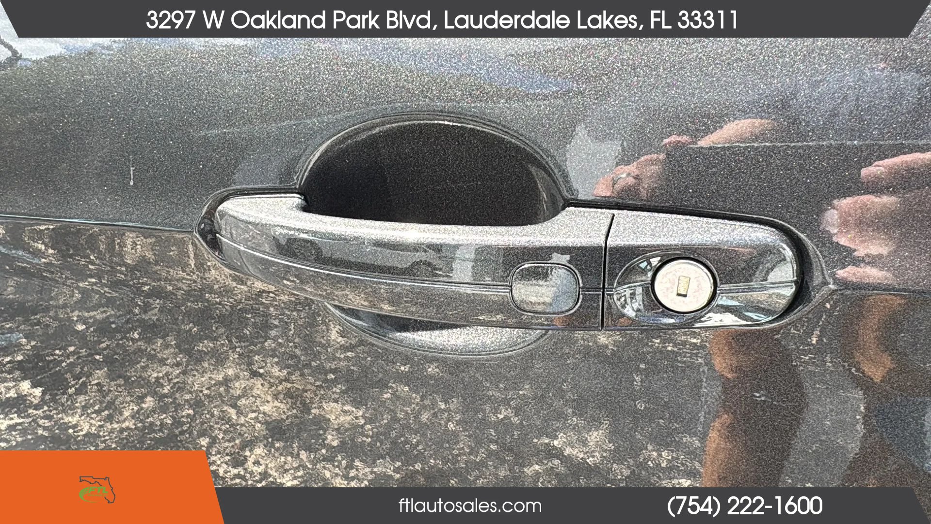 Used 2016 Ford Escape Titanium w/ Equipment Group 301A FWD image 19