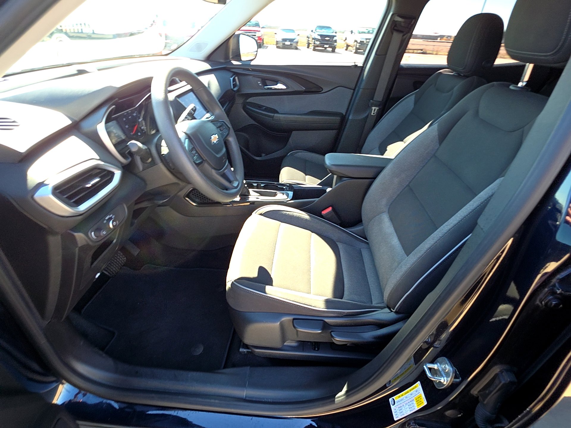 Used 2021 Chevrolet TrailBlazer LS image 10