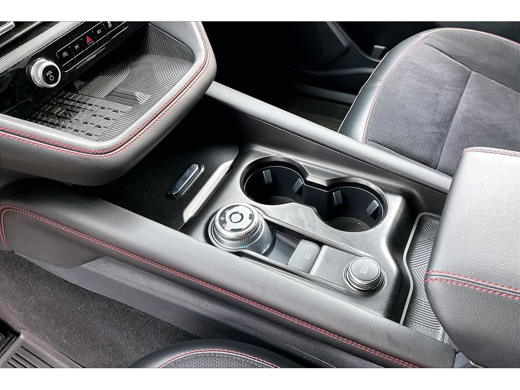Used 2025 Ford Explorer ST AWD/4WD image 28