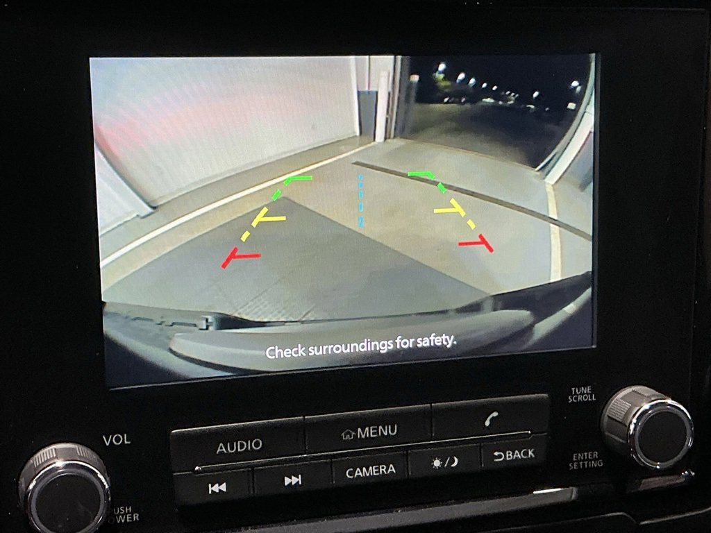 Used 2024 Nissan Frontier SL image 7