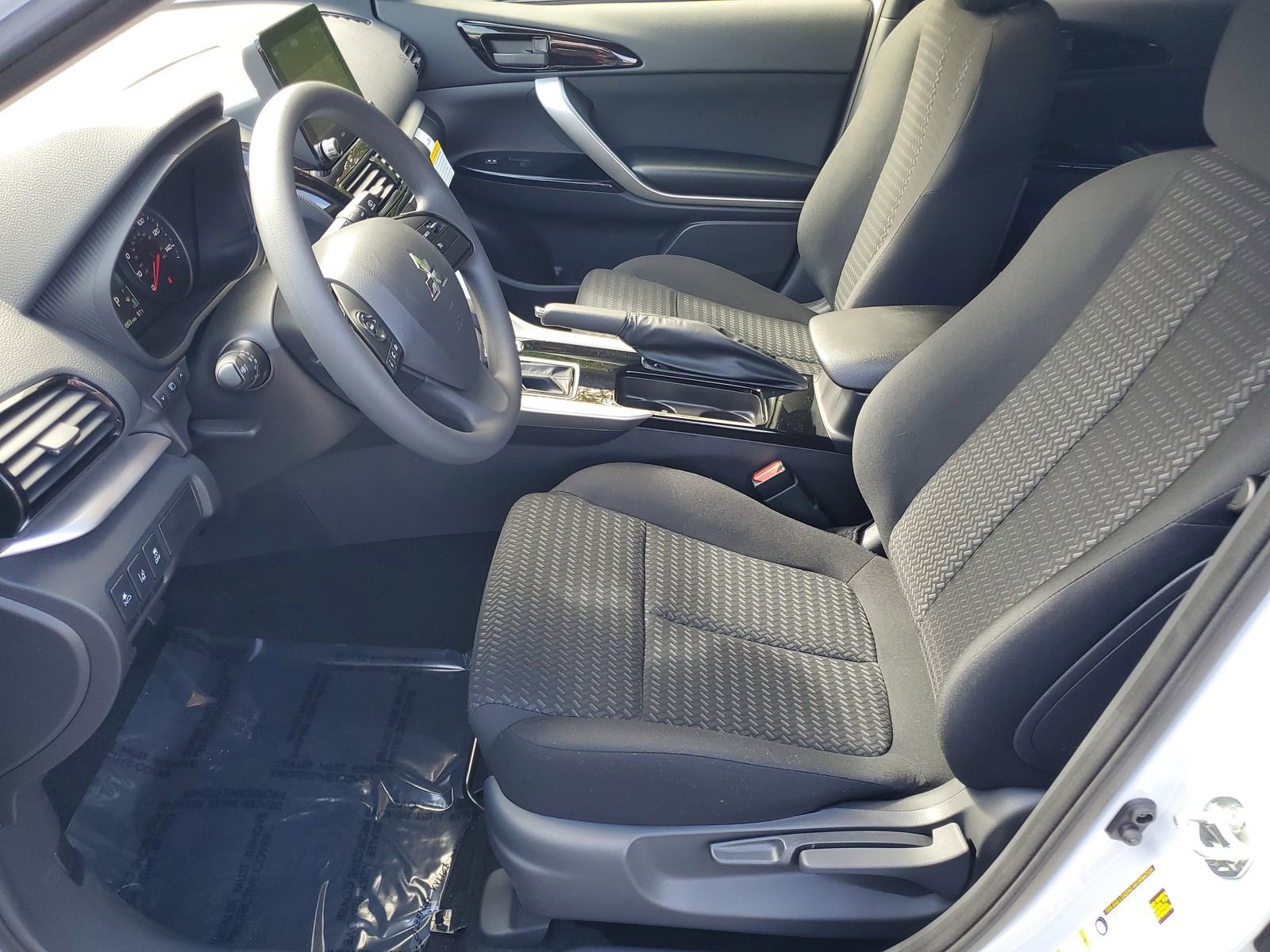 New 2026 Mitsubishi Eclipse Cross LE AWD/4WD image 5