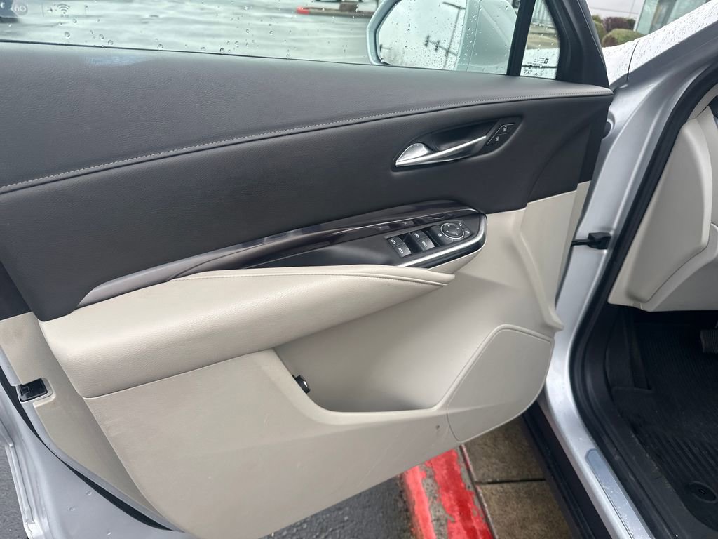 Used 2021 Cadillac XT4 Luxury image 10