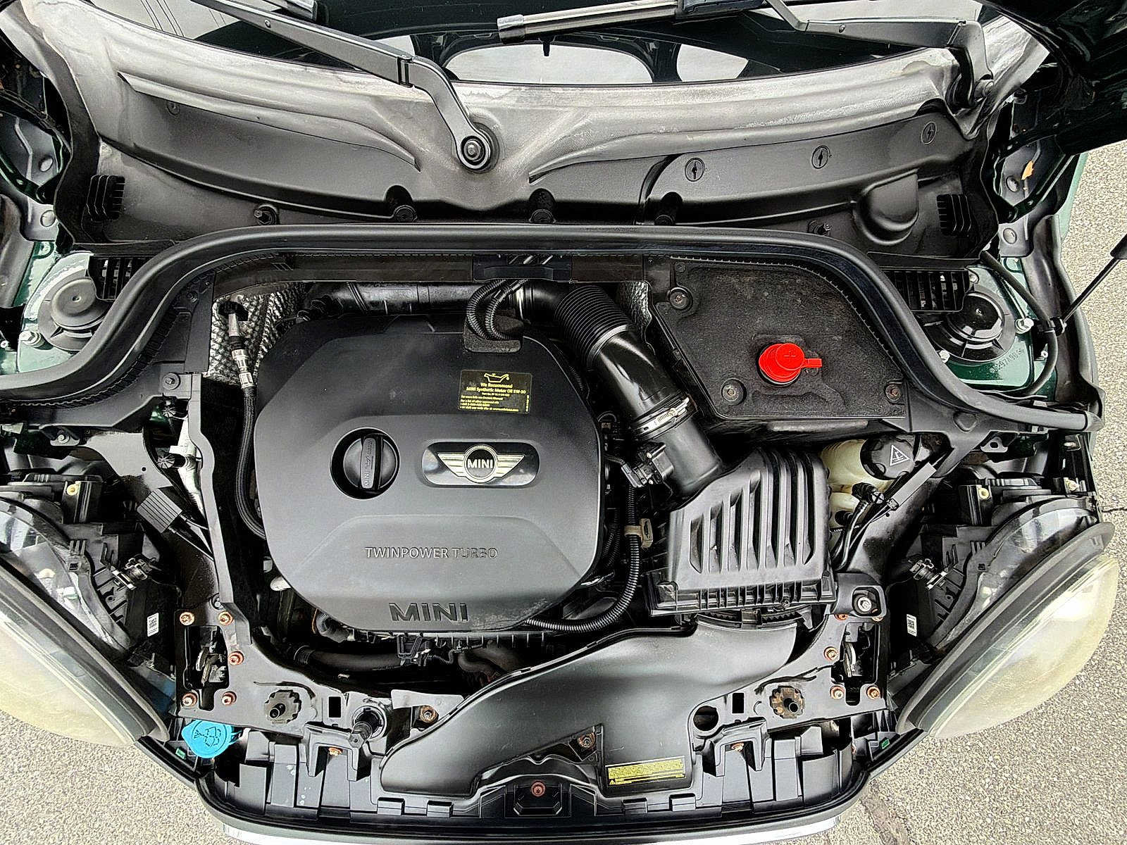 Used 2015 MINI Cooper 2-Door Hardtop FWD image 17