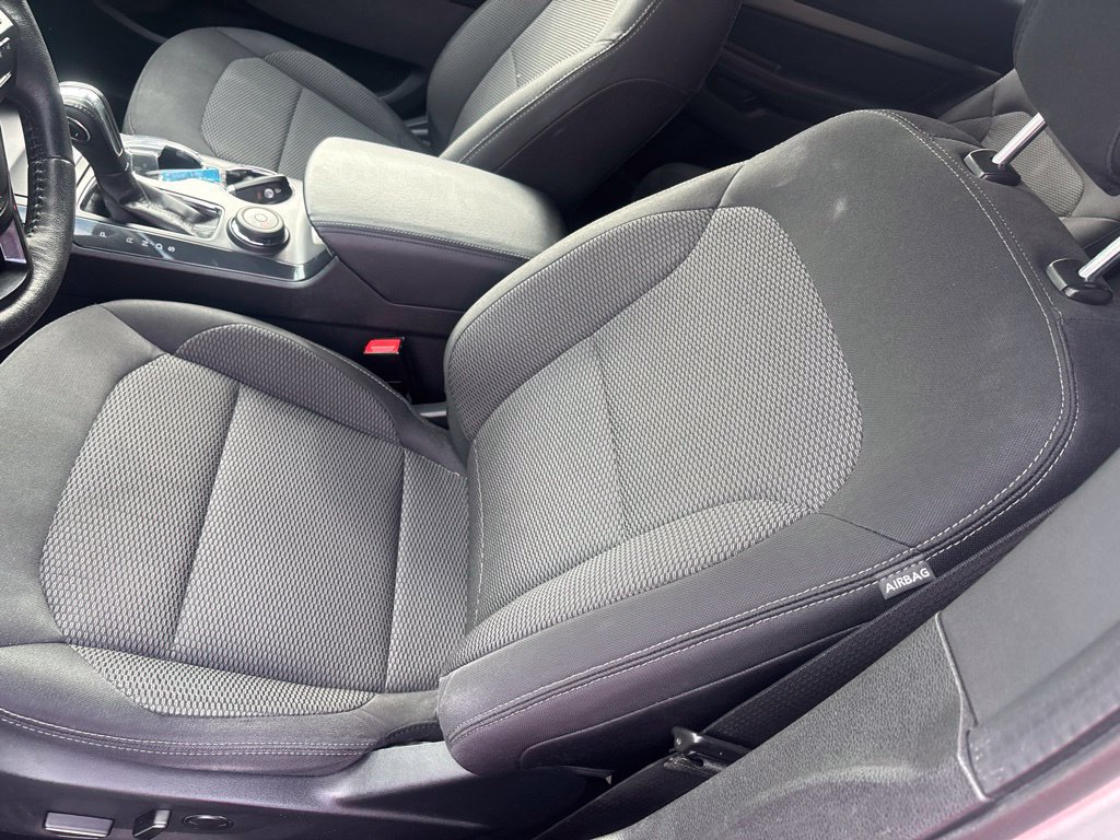 Used 2018 Ford Explorer XLT AWD/4WD image 18