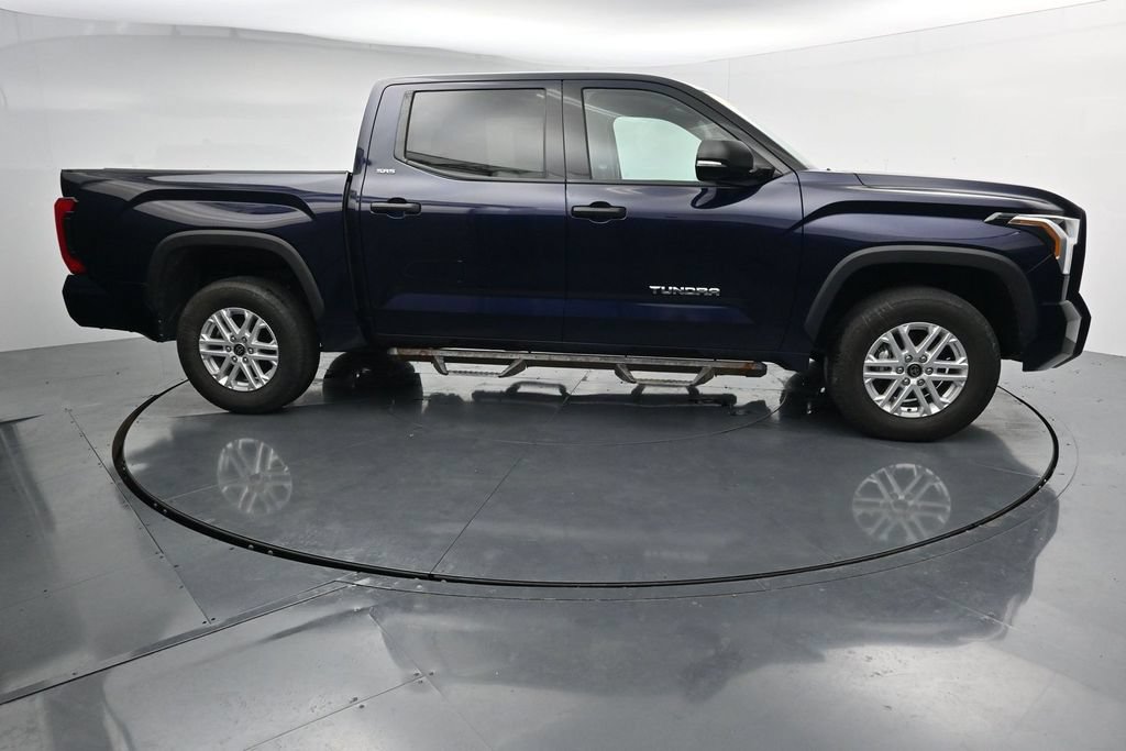 Used 2023 Toyota Tundra SR5 w/ SR5 Convenience Package AWD/4WD image 9