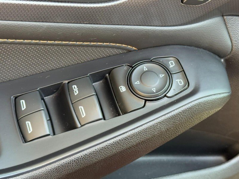 Used 2021 Chevrolet Traverse Premier w/ LPO, Floor Liner Package AWD/4WD image 30