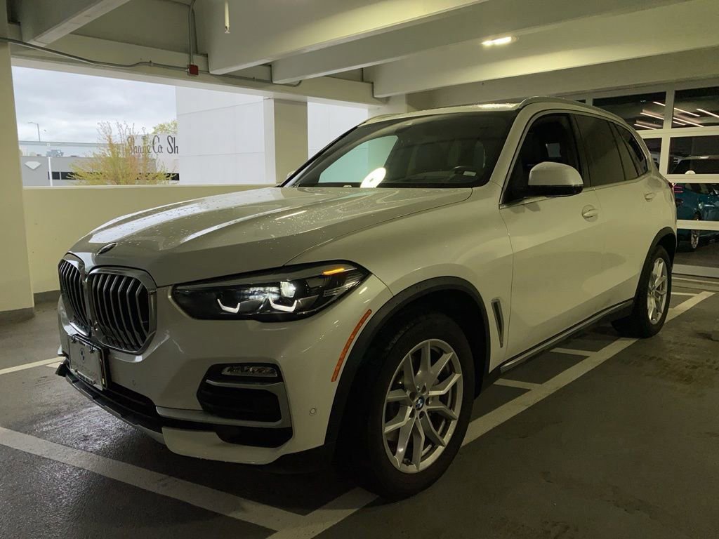 Used 2020 BMW X5 xDrive40i w/ Premium Package AWD/4WD image 2
