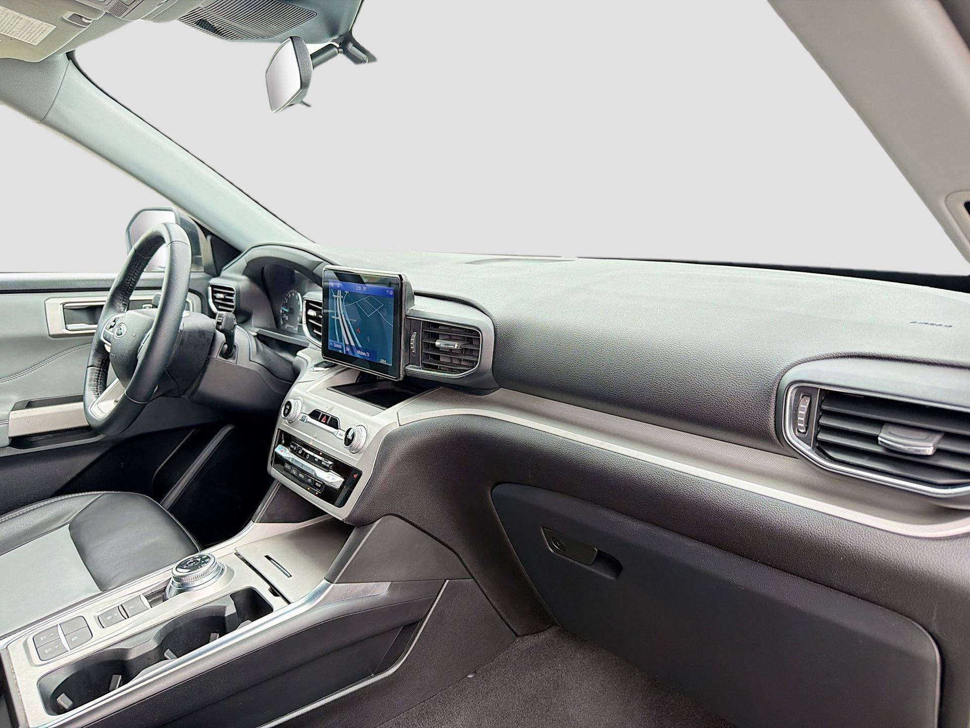 Used 2022 Ford Explorer XLT w/ Equipment Group 202A image 36