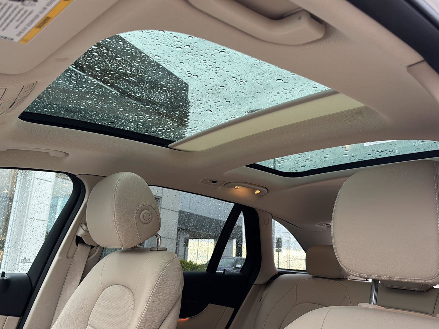 Used 2021 Mercedes-Benz GLC 300 image 26