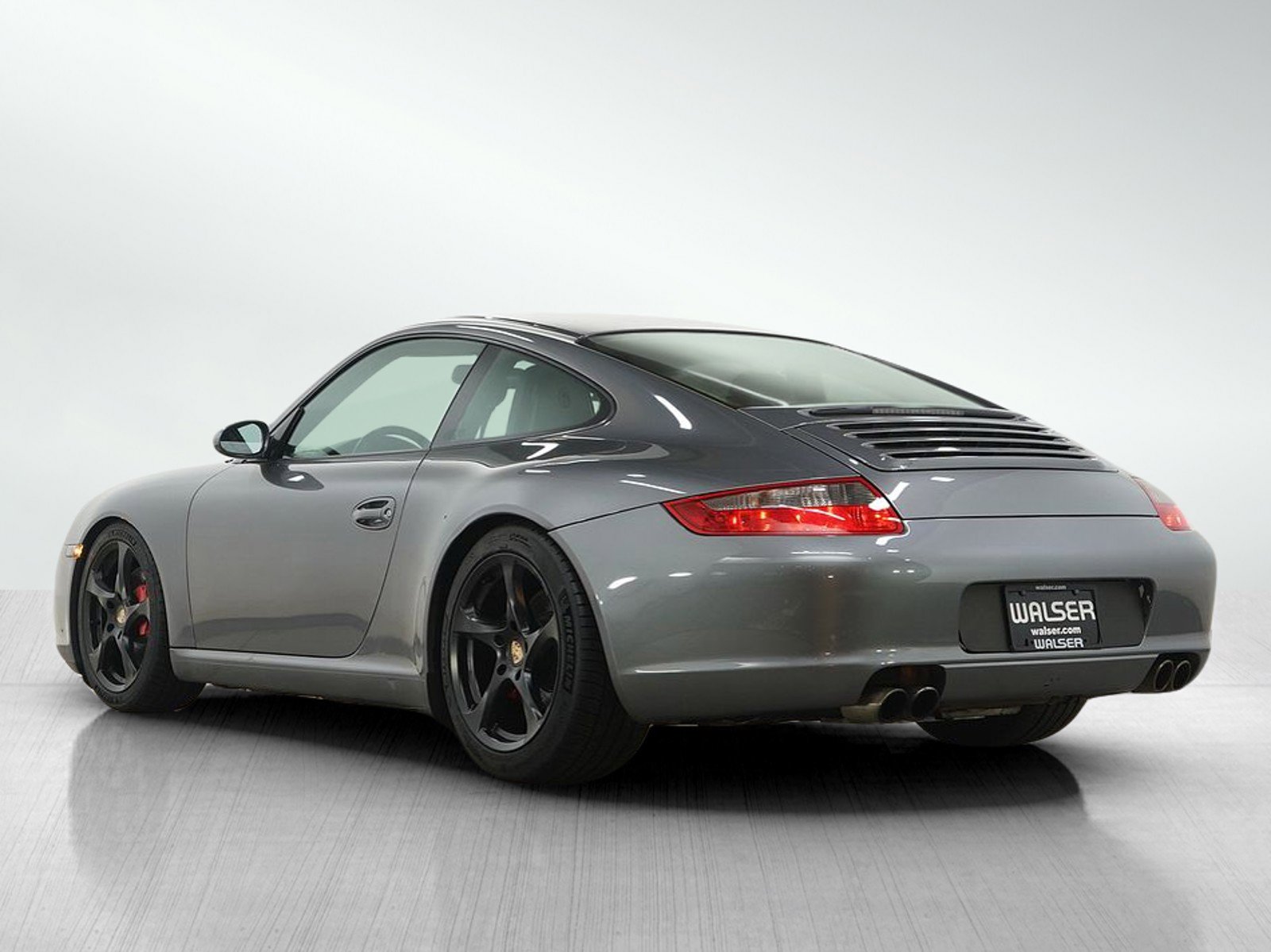 Used 2005 Porsche 911 Carrera S image 4