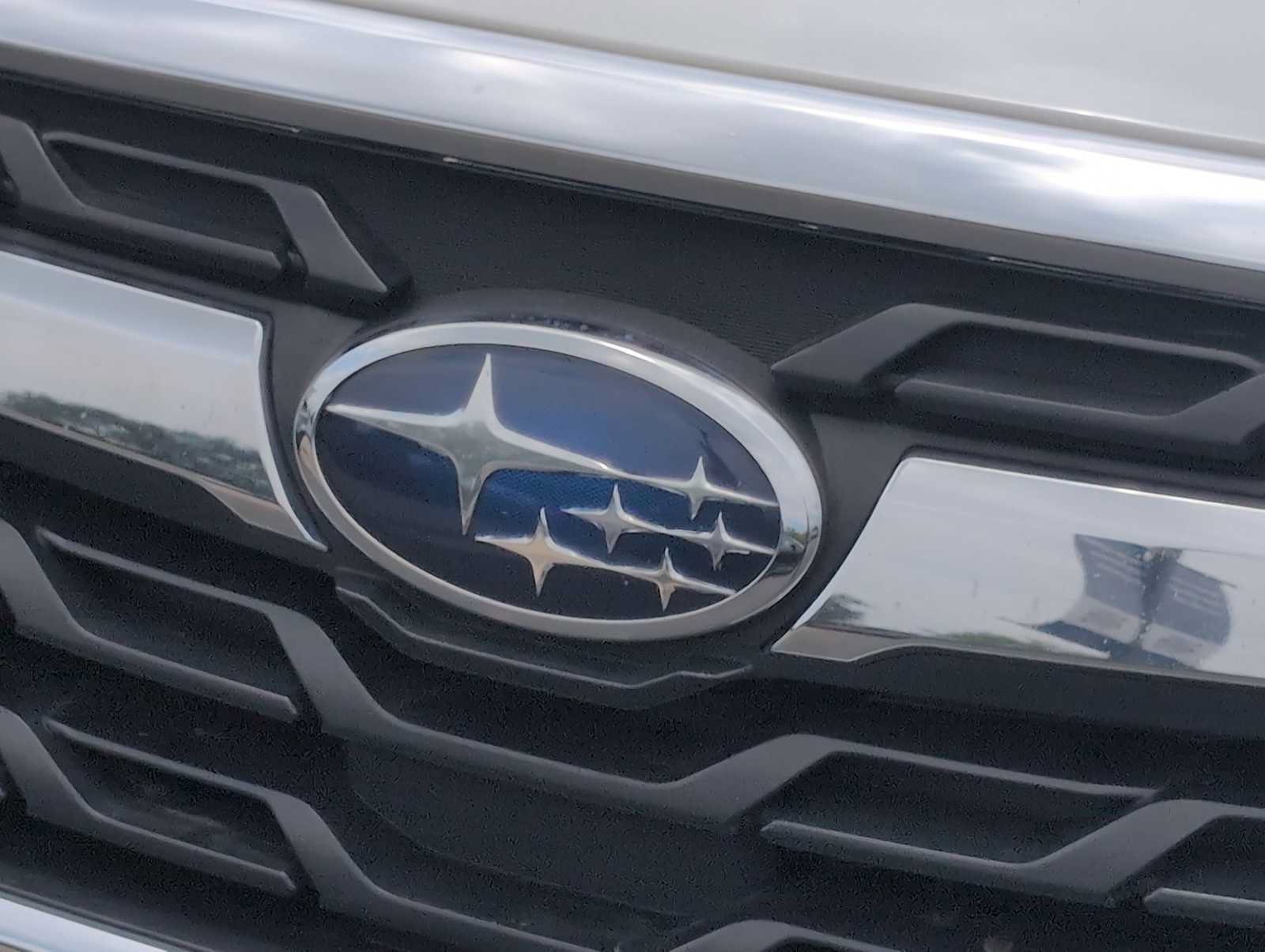Used 2017 Subaru Forester 2.5i Limited w/ Popular Package #2 AWD/4WD image 12