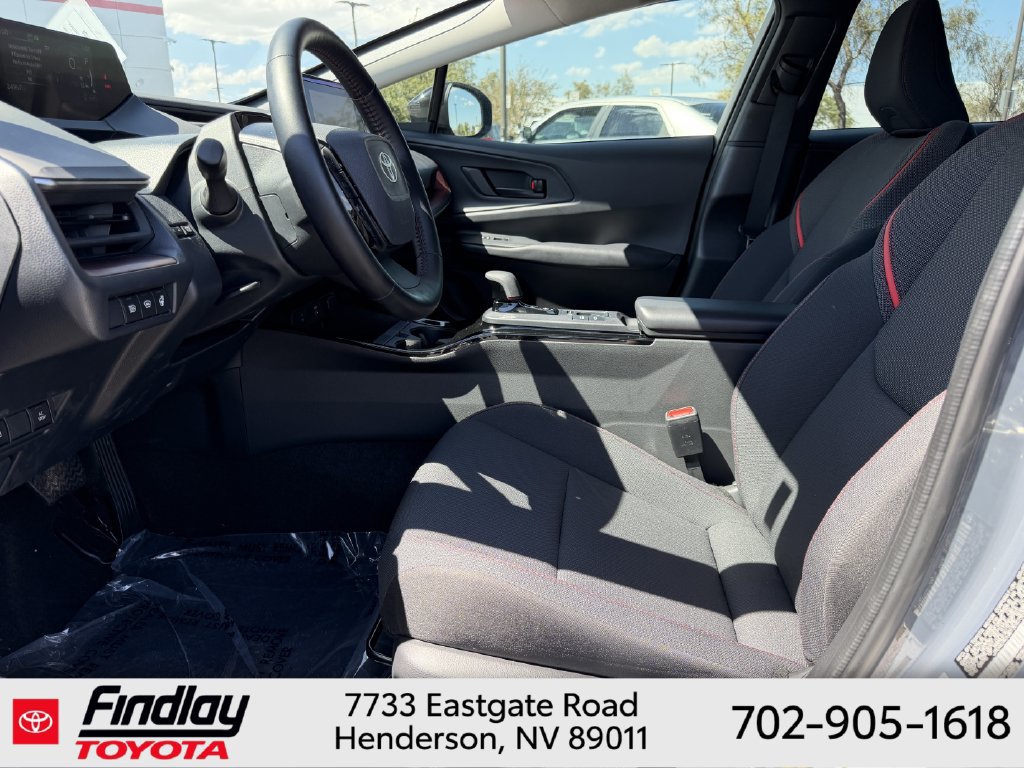 Certified 2026 Toyota Prius Plug-In Hybrid FWD image 6