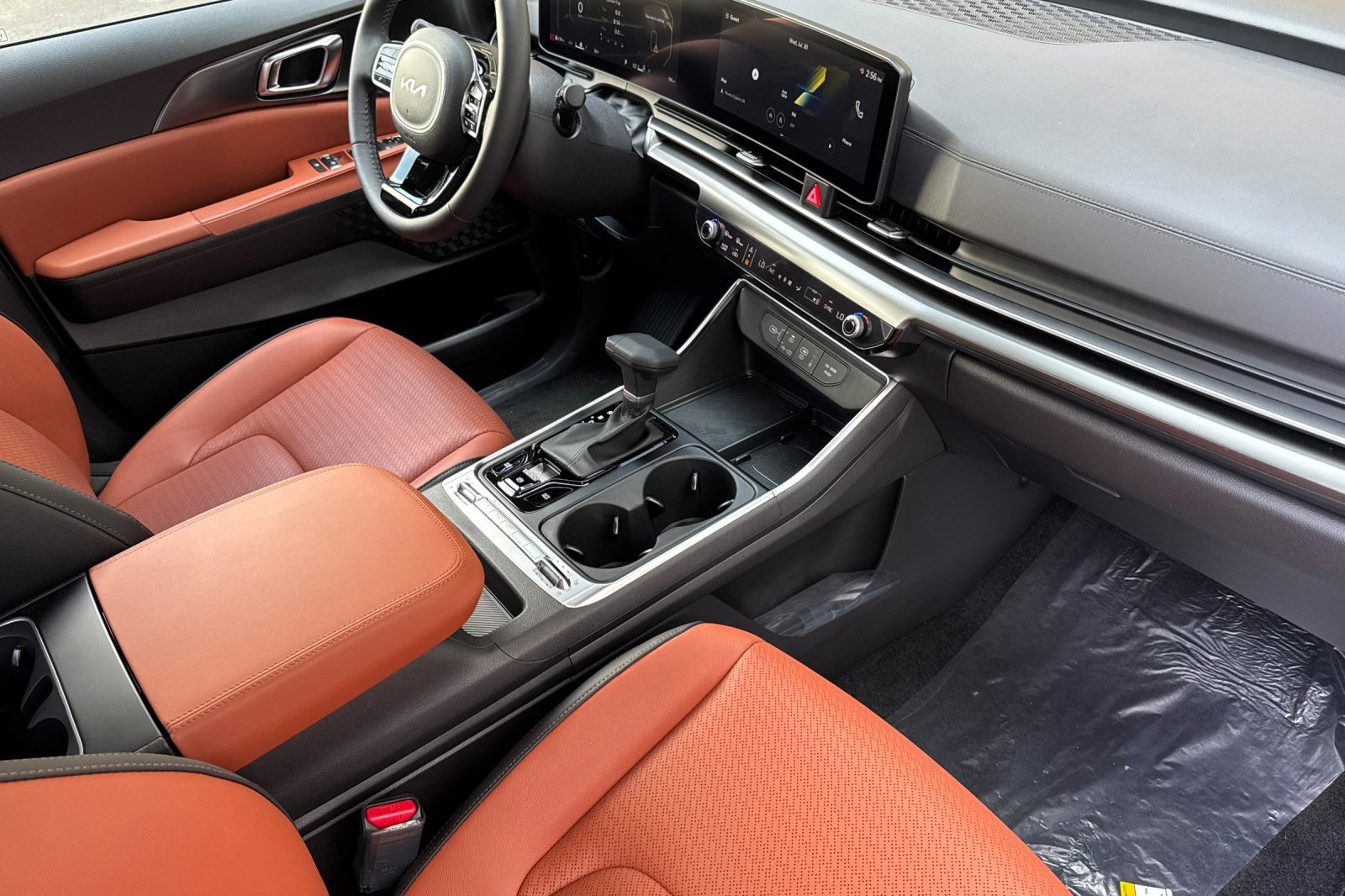 New 2026 Kia Carnival SX Prestige image 13