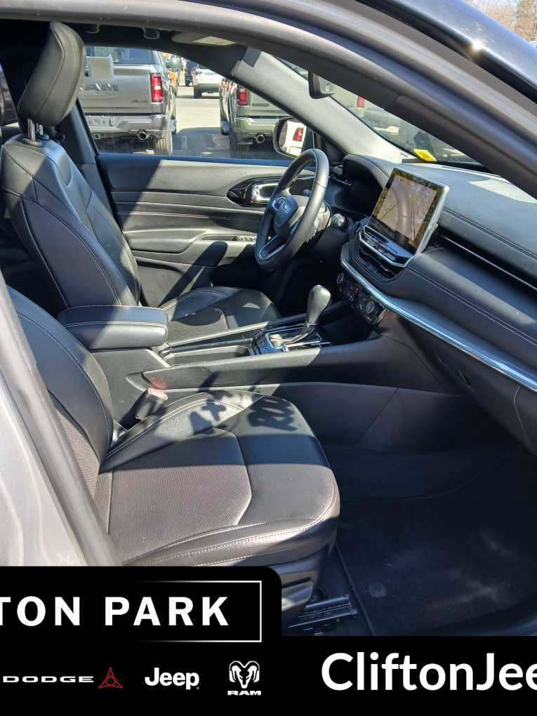 Used 2022 Jeep Compass High Altitude image 15