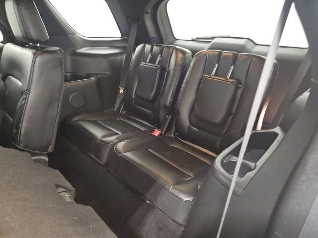 Used 2016 Ford Explorer XLT w/ Equipment Group 202A image 27