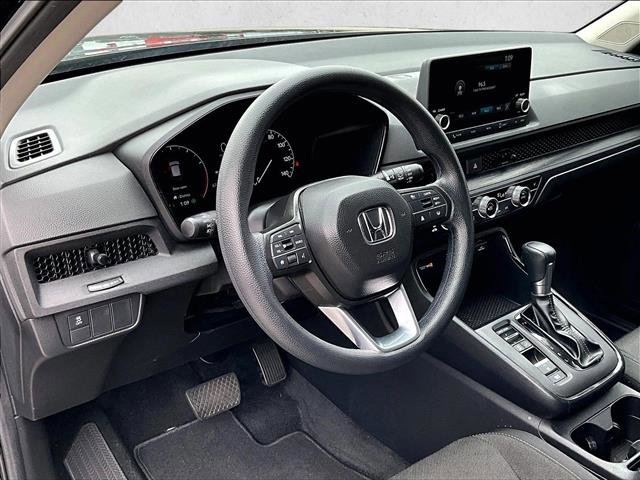 Used 2025 Honda CR-V EX image 14
