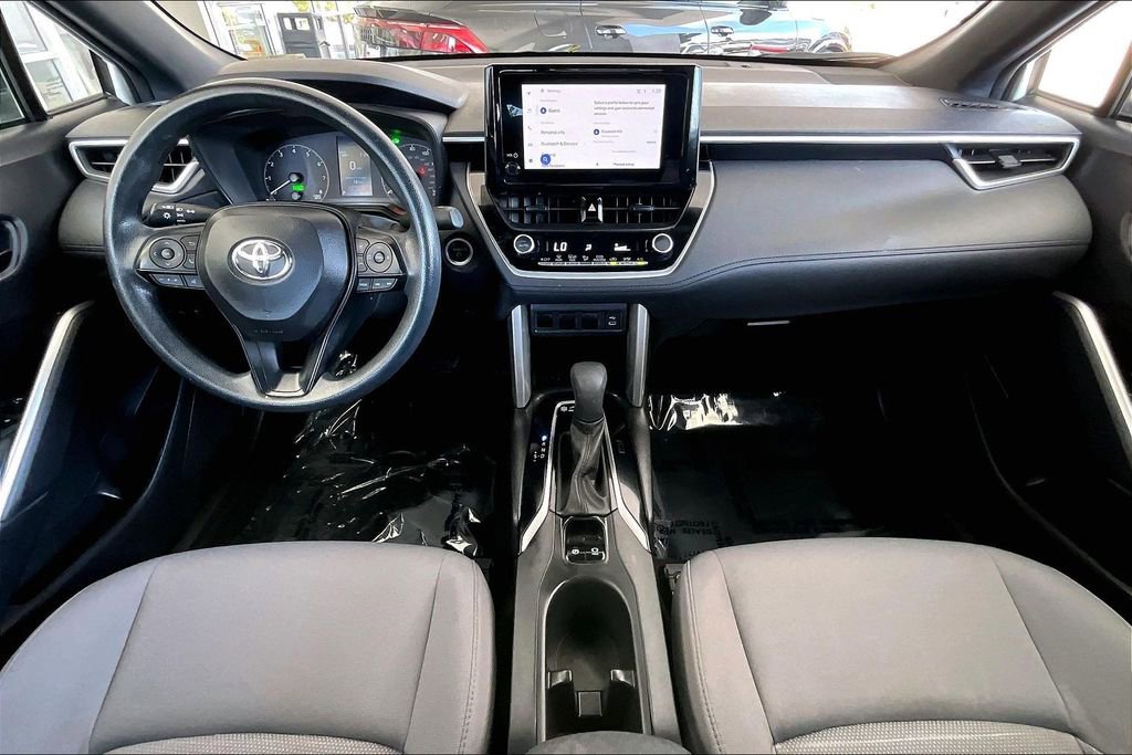Used 2023 Toyota Corolla Cross AWD Hybrid image 7