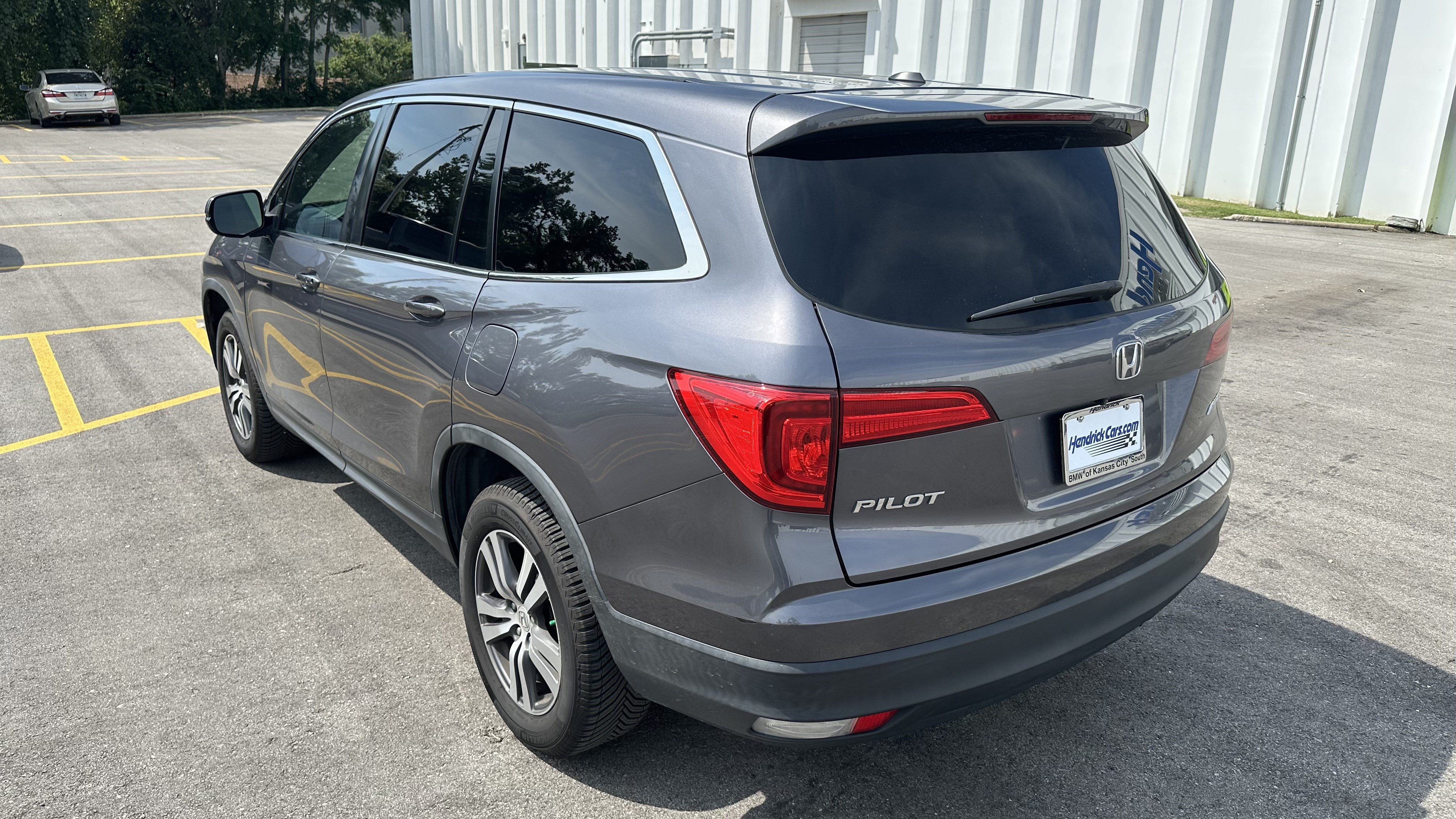 Used 2018 Honda Pilot EX-L image 8