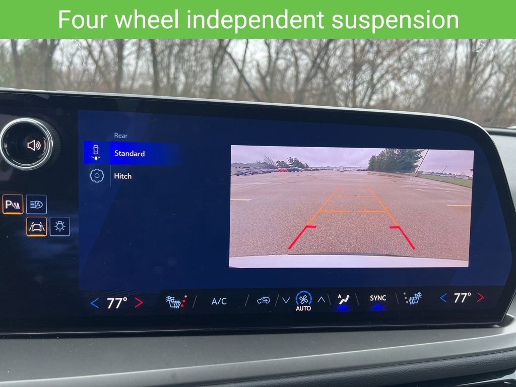 Certified 2025 Chevrolet Traverse LT image 22