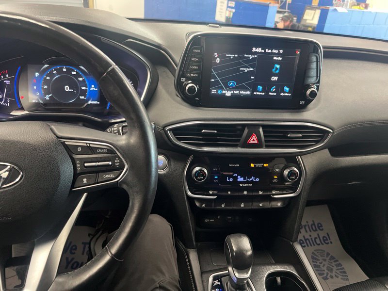 Used 2019 Hyundai Santa Fe AWD image 23