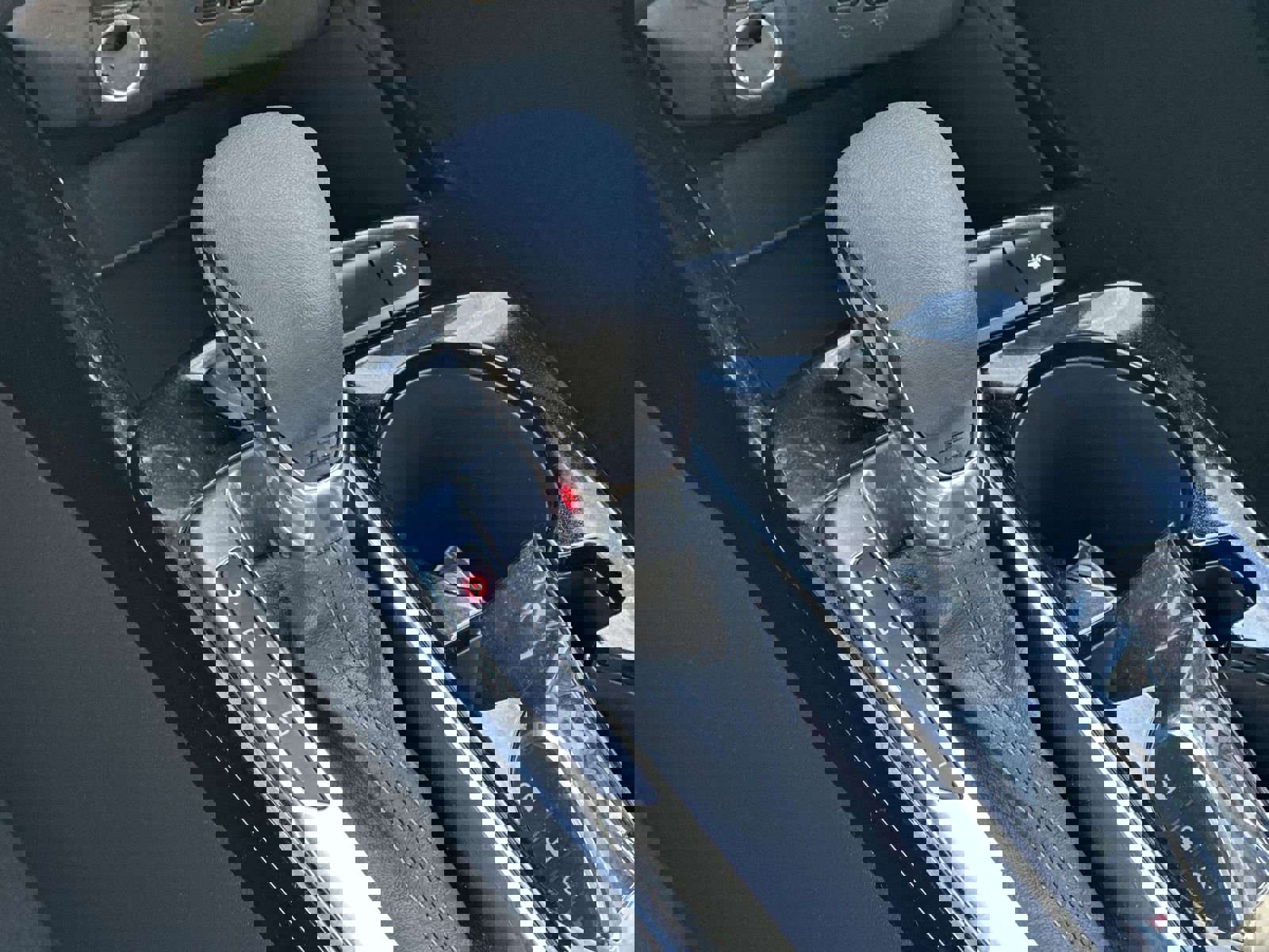 Used 2025 Chevrolet Trax LT w/ LT Convenience Package image 30