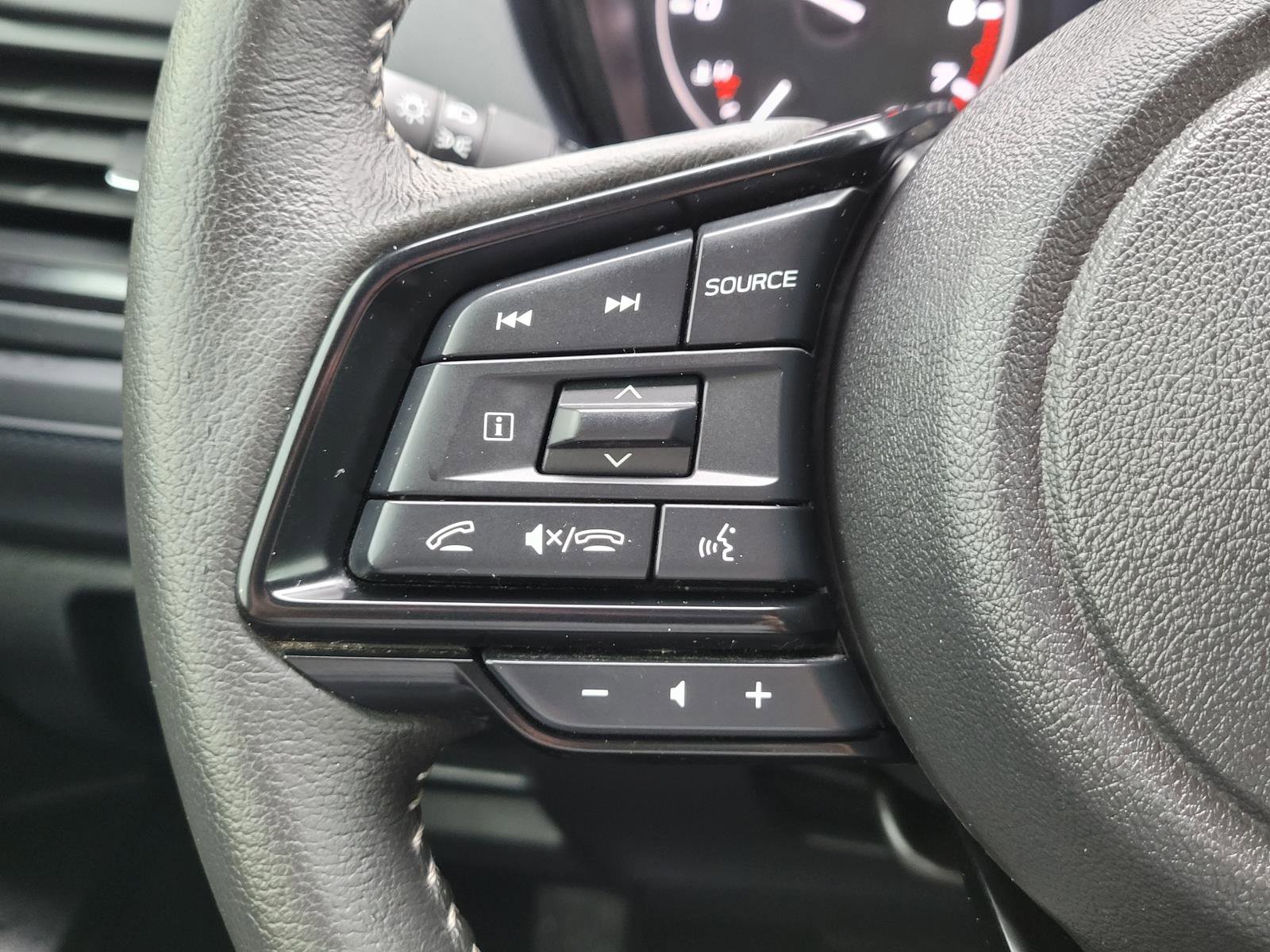 Certified 2025 Subaru Forester Premium AWD/4WD image 9