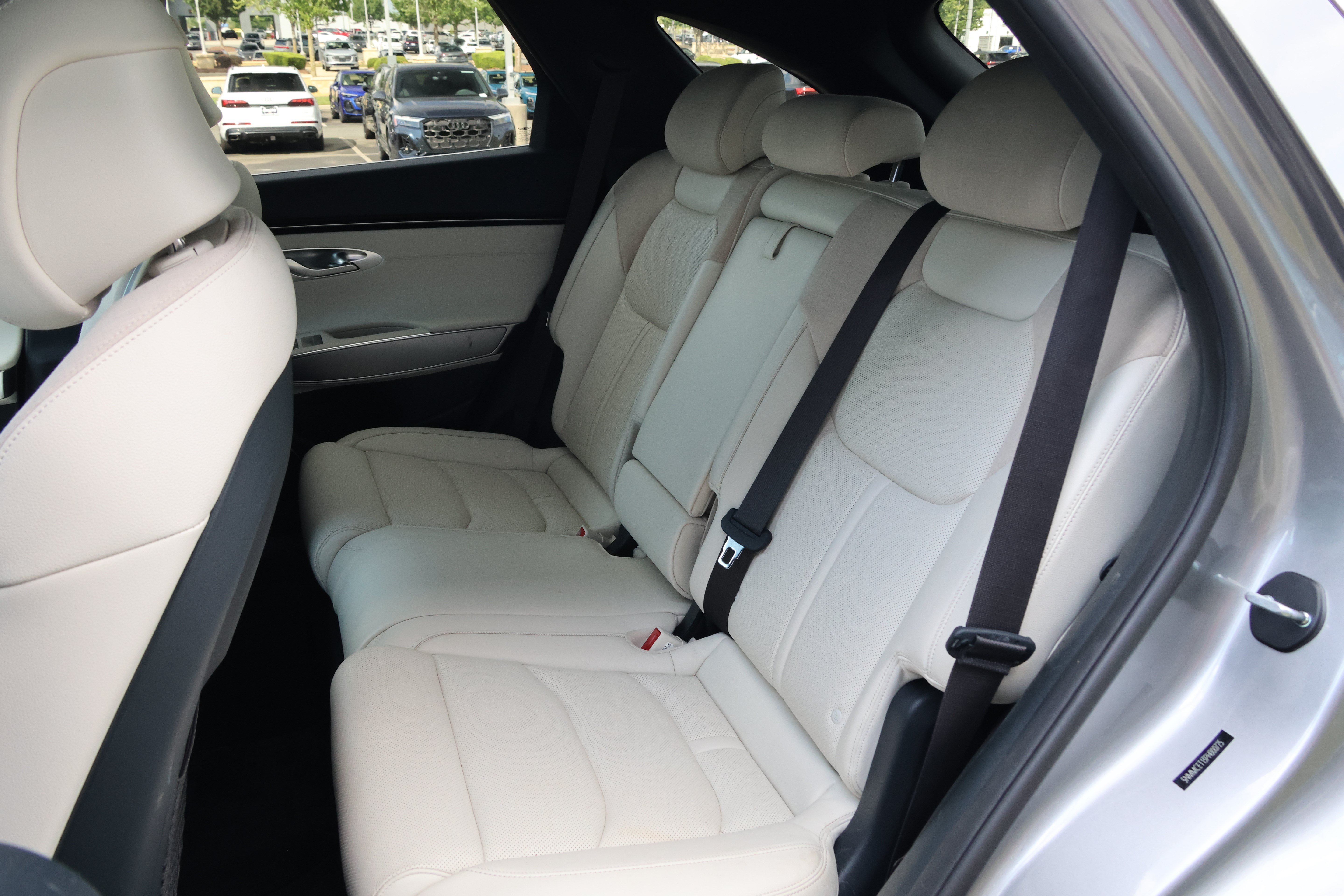 Used 2023 Genesis Electrified GV70 AWD/4WD image 36