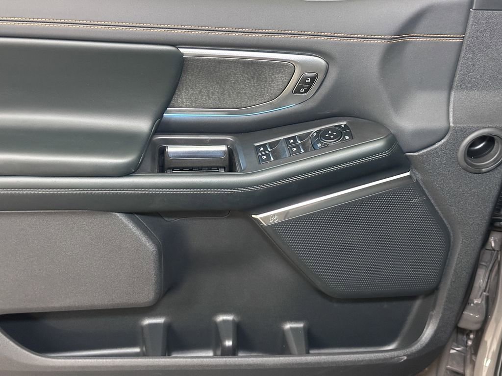 New 2026 Ford Expedition Tremor image 25