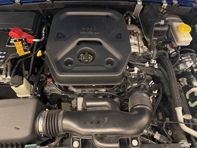 Used 2023 Jeep Wrangler Sahara AWD/4WD image 29