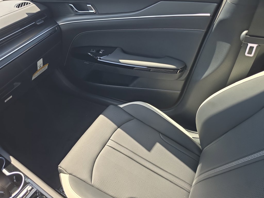 New 2026 Kia K5 GT-Line w/ GT-Line Premium Package FWD image 15