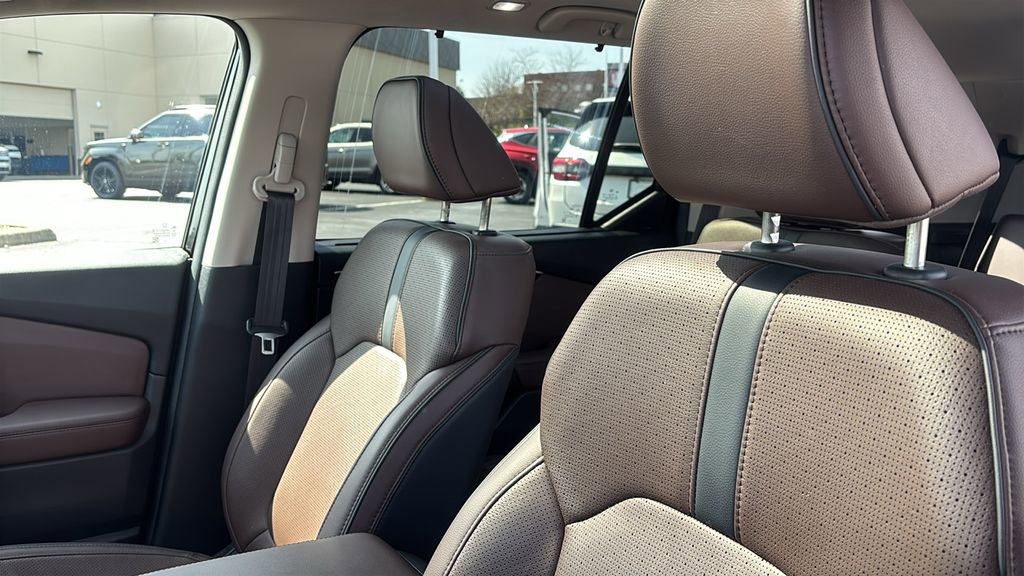 Certified 2024 Honda Pilot Elite image 25