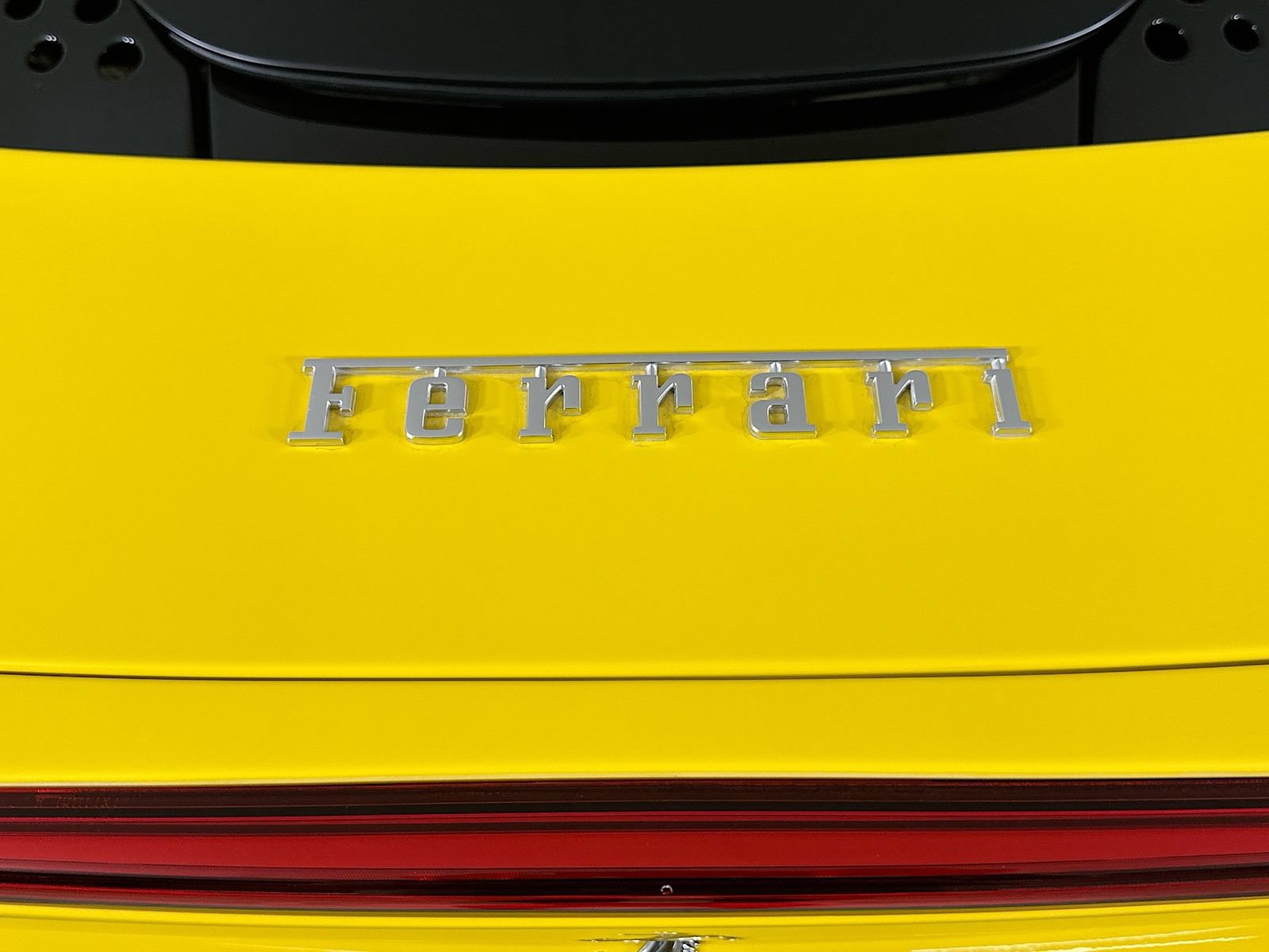 Used 2022 Ferrari SF90 Stradale AWD/4WD image 57