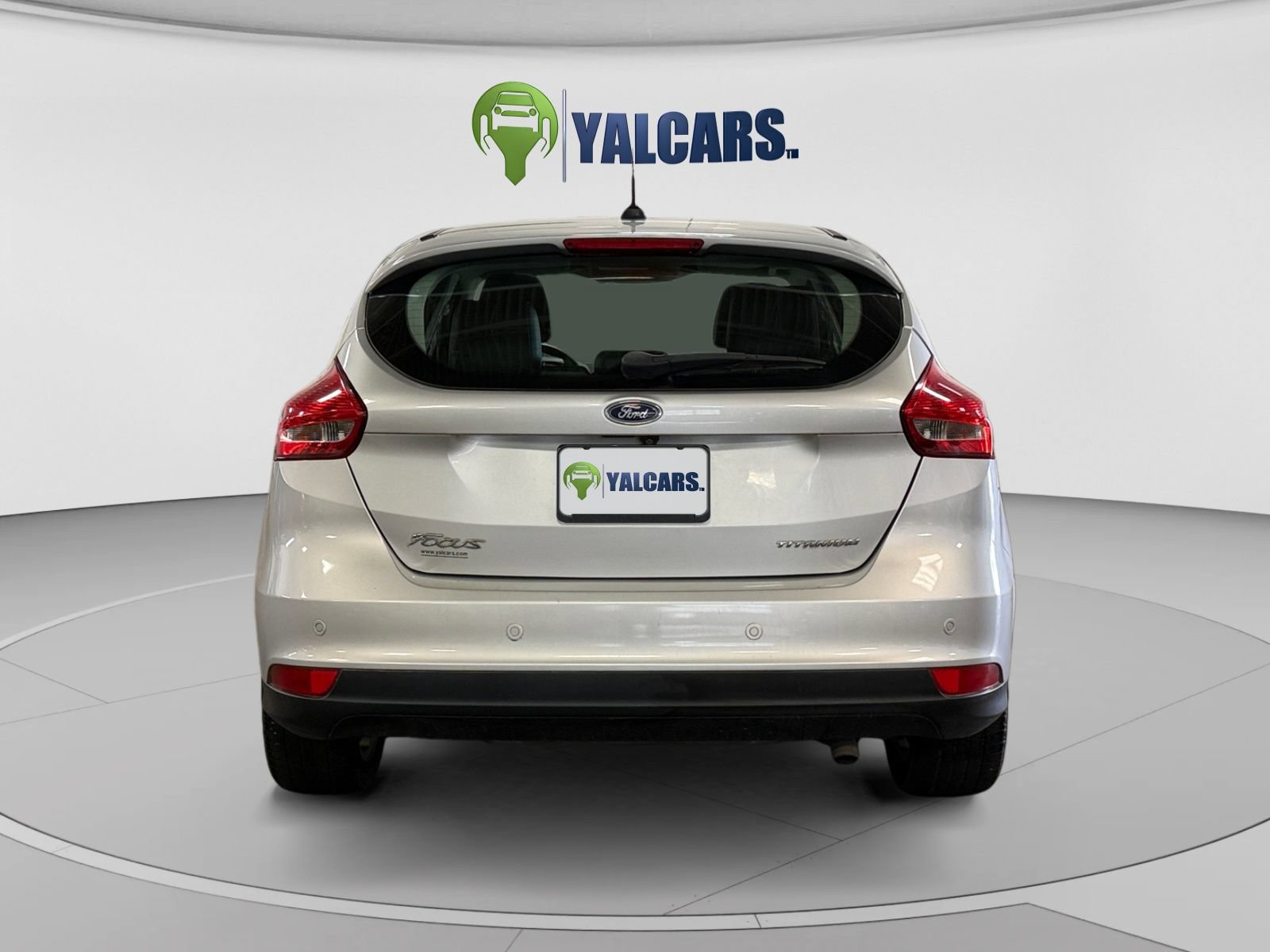 Used 2018 Ford Focus Titanium FWD image 4