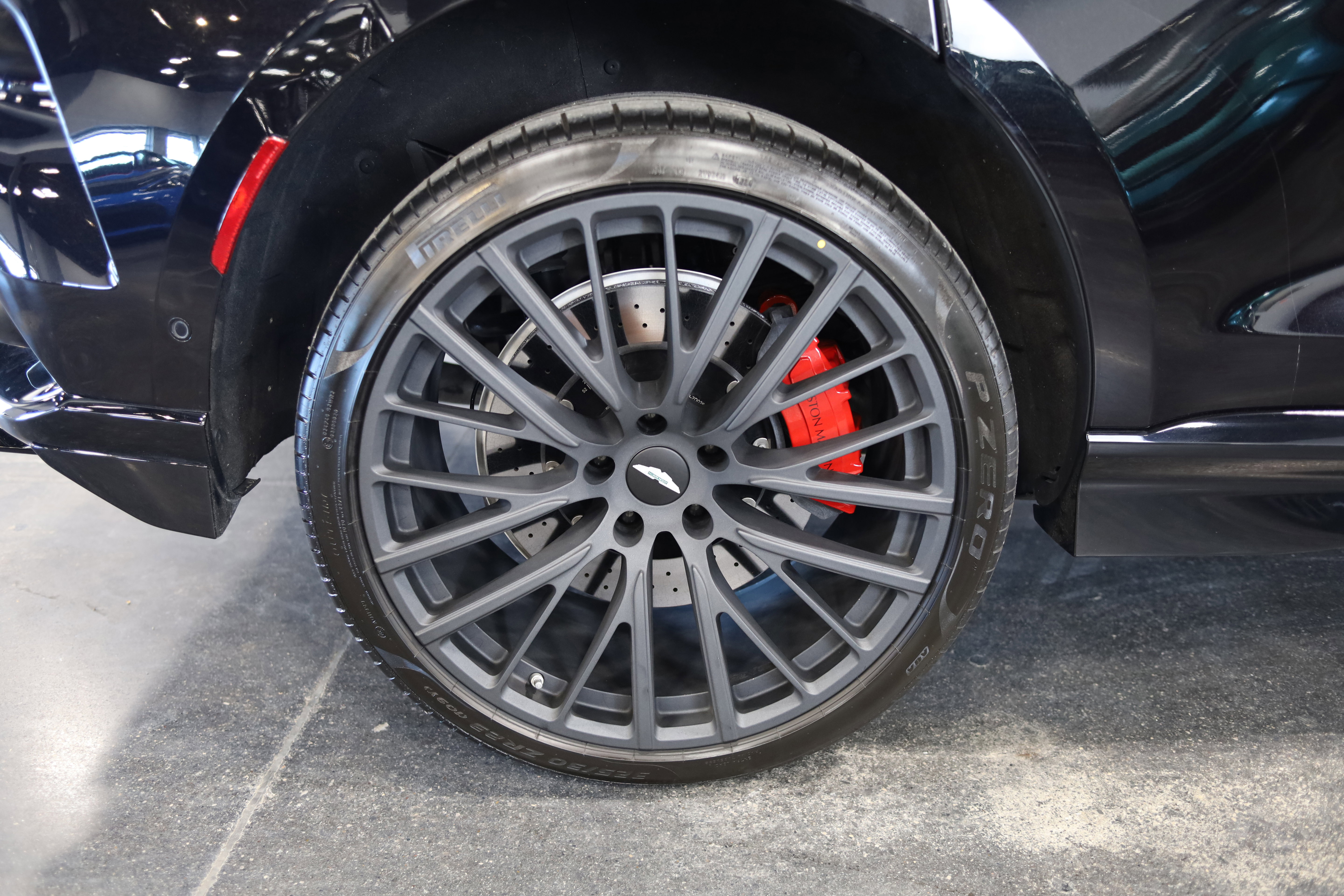 Used 2023 Aston Martin DBX 707 AWD/4WD image 12