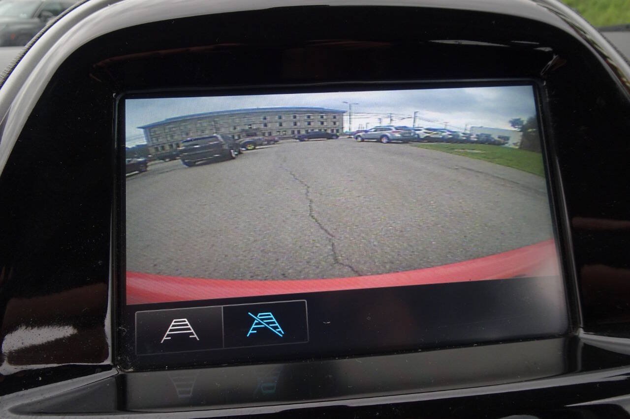 Used 2018 Chevrolet Spark LT FWD image 23